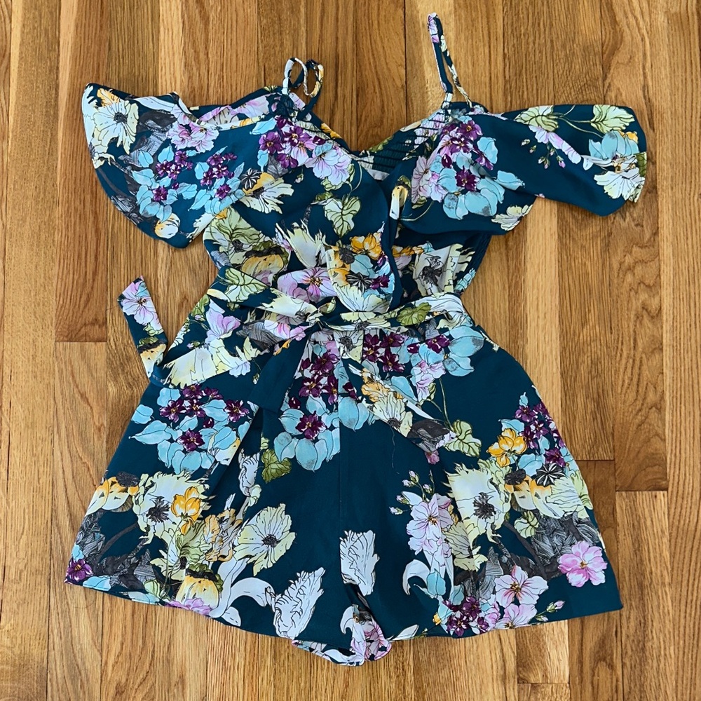 Guess Floral Off-Shoulder Romper - NWOT